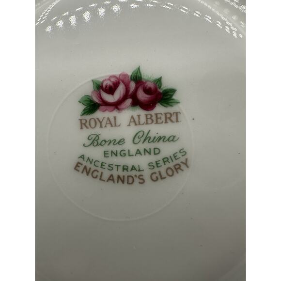 Royal Albert Bone China England Ancestral Series Pink Rose Pattern Footed Cup - Picture 3 of 7